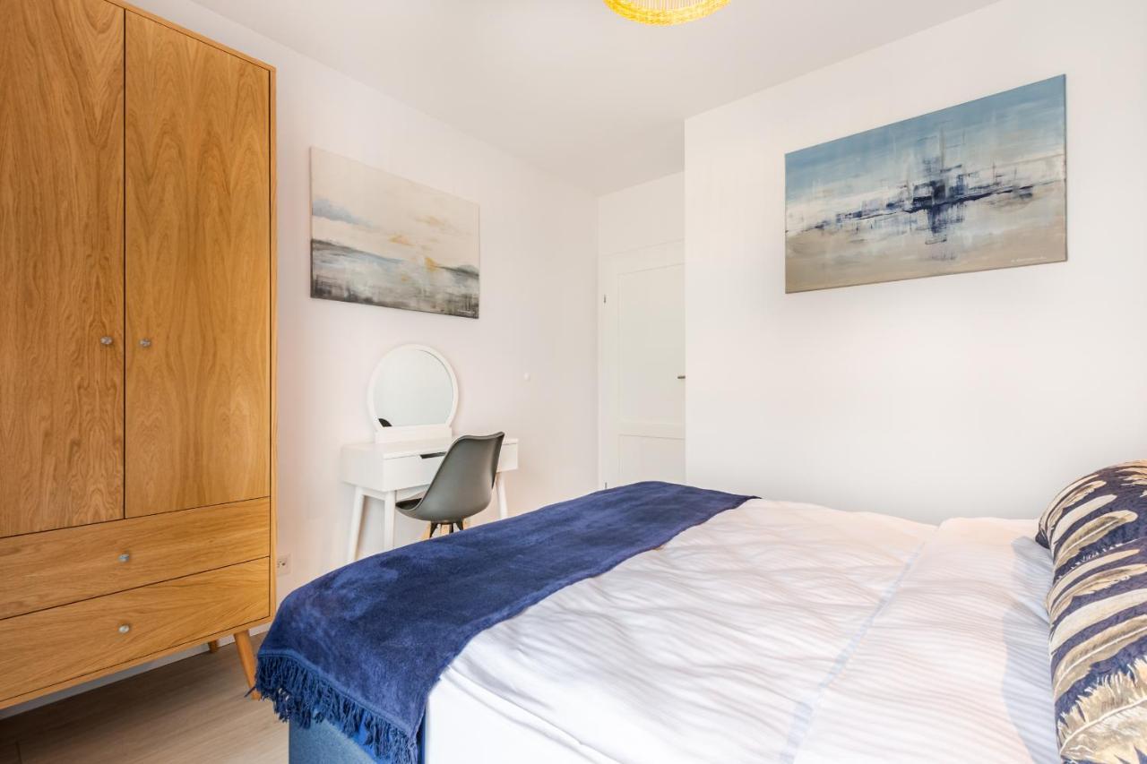 Apartament Blue Door Marina Gdanskアパートメント エクステリア 写真